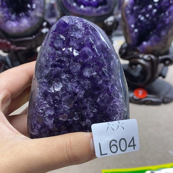 未镶嵌水晶大型摆件（非配饰）摆件