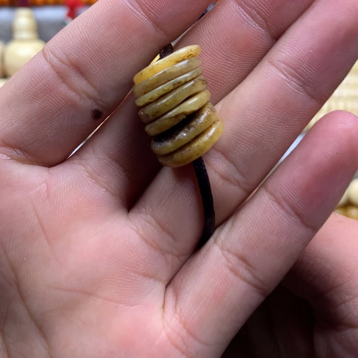 肆***年大叶紫檀（黑酸枝木类）