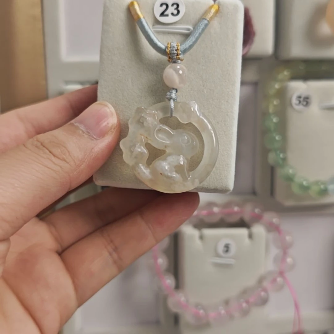 玛瑙/玉髓颈饰合金