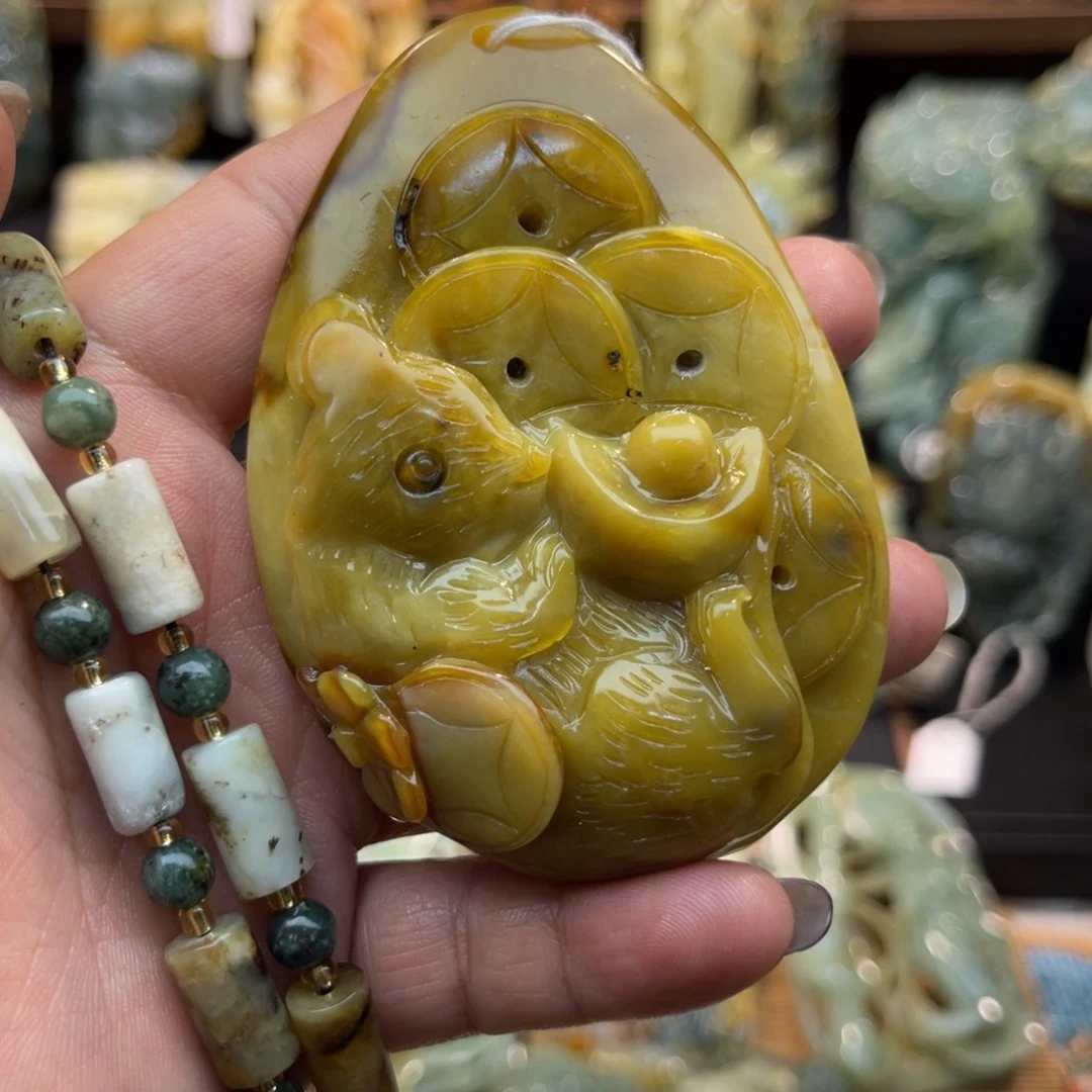 蛇纹石玉未镶嵌吊坠(赠链)