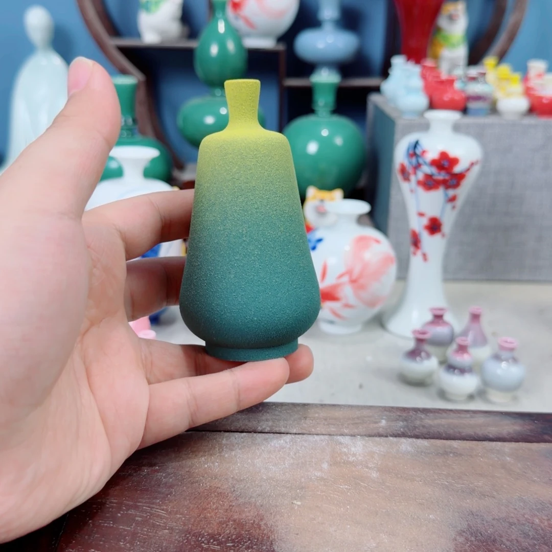 陶瓷手工小花器摆件