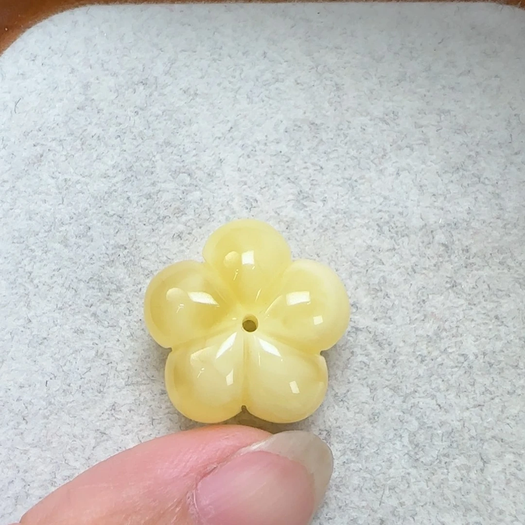琥珀未镶嵌珠宝奇石?*卓定制