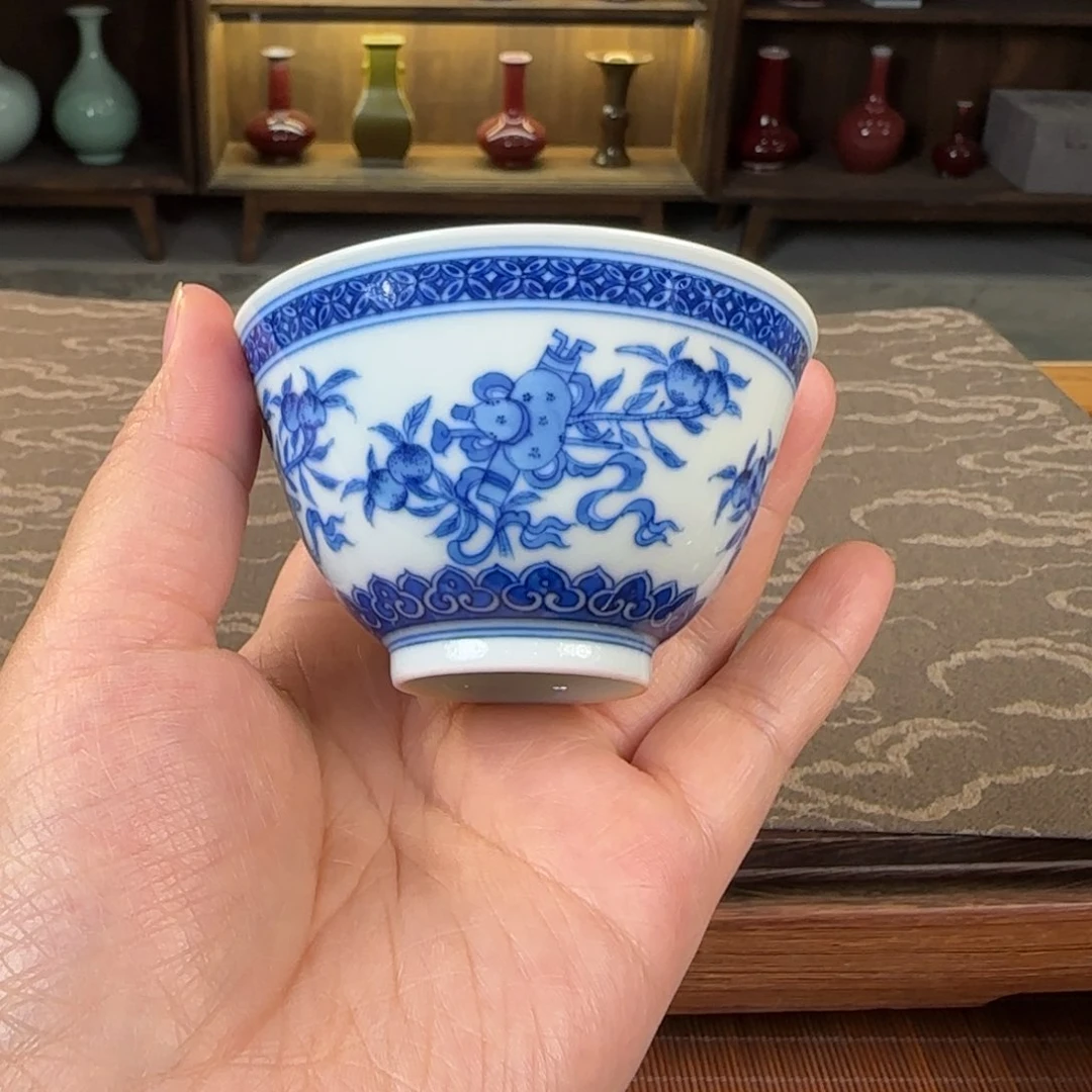 估计啦啦君君君君君君咯啦咯咯咯