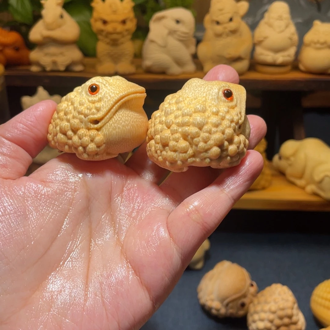 香榧木竹雕作品被国际书画展并入选