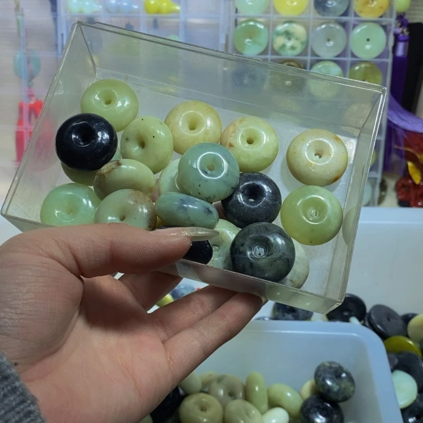 【闪购商品】蛇纹石玉其他未镶嵌80