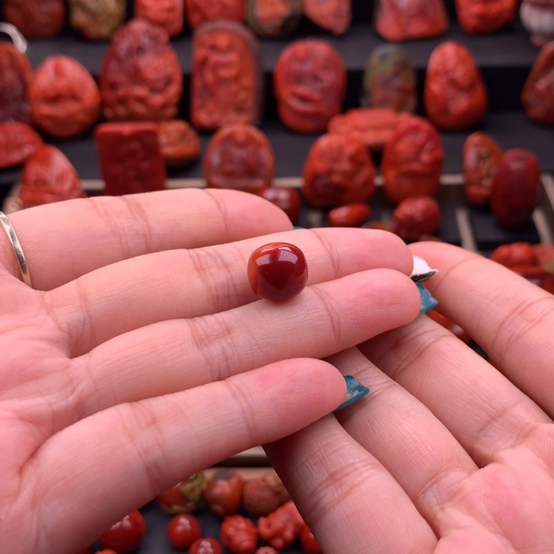 南红玛瑙南红川料原矿老型11mm未镶嵌