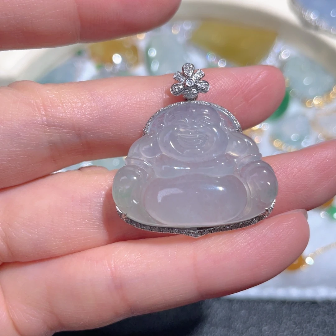 翡翠颈饰18K金镶嵌翡翠