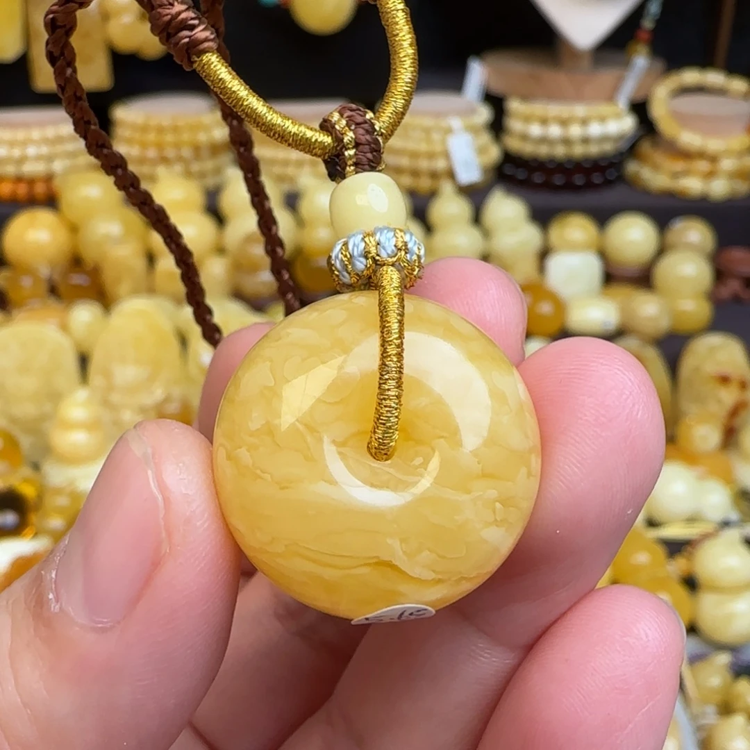 琥珀未镶嵌套链天然俄料虎皮妖花蜜蜡平安扣