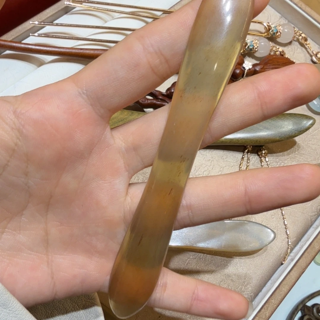 木质铜合金羊角一只