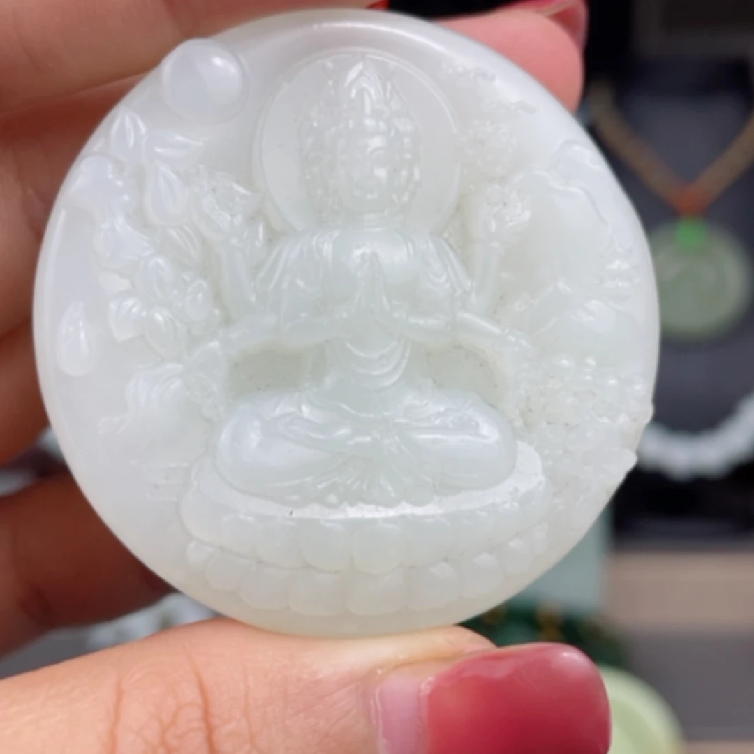 【闪购商品】颈饰未镶嵌和田玉