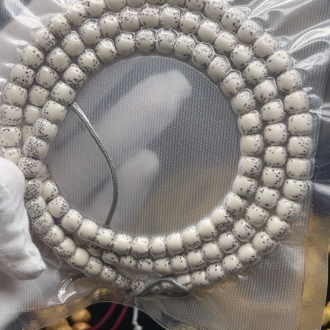 手串星月菩提6×7半壁大留白