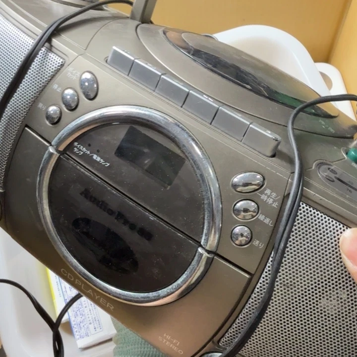 用****8中古商品，瑕疵品，不保好坏。812