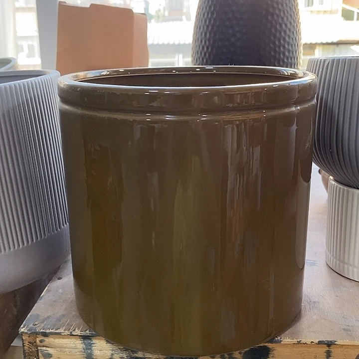 摆件陶盆有孔 瑕疵介意勿拍