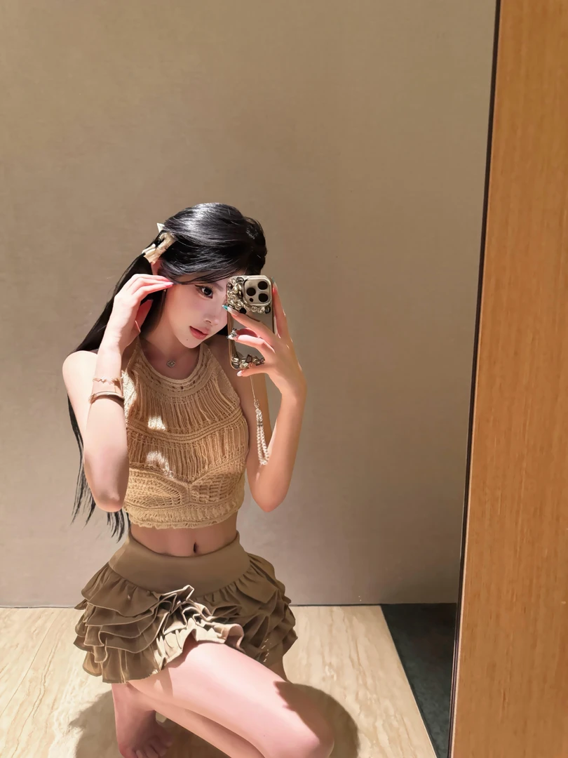 气质名媛风御姐内搭镂空针织挂脖上衣辣妹性感蛋糕短裙A字裙套装