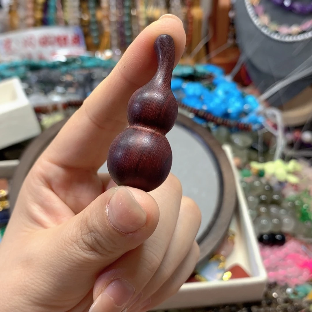玛瑙/玉髓合金珠宝半成品檀木葫芦一个