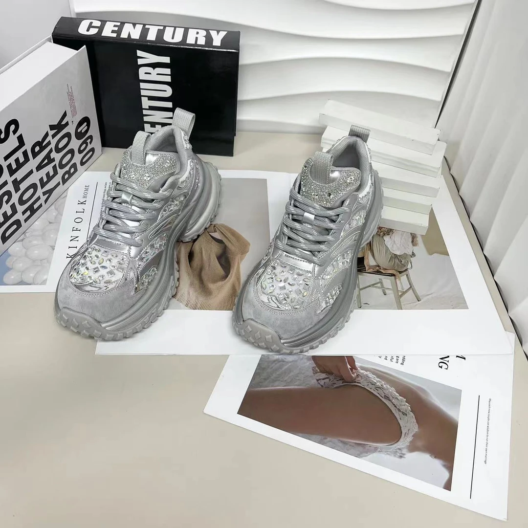 【与然良品】M1-18爆款百搭时尚休闲版鞋