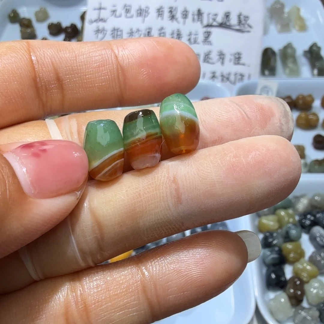 和田玉未镶嵌珠宝奇石