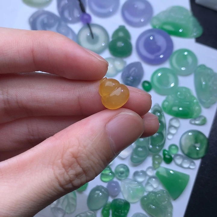 颈饰未镶嵌翡翠葫芦