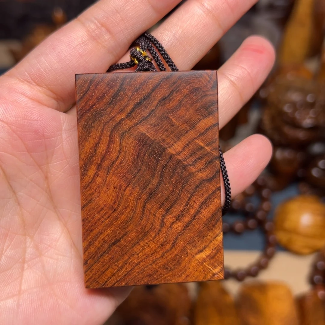 黄花梨/降香黄檀把件