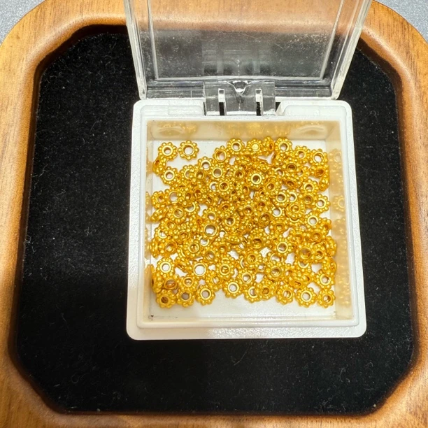 足金999素金5D硬金4mm车轮雪花隔片(10个发)