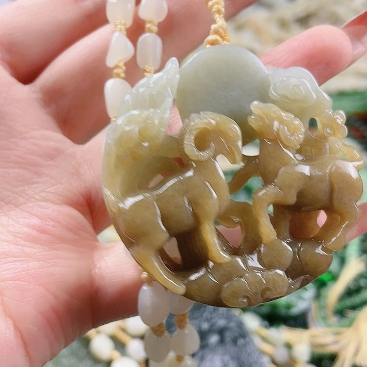 和田玉未镶嵌挂件