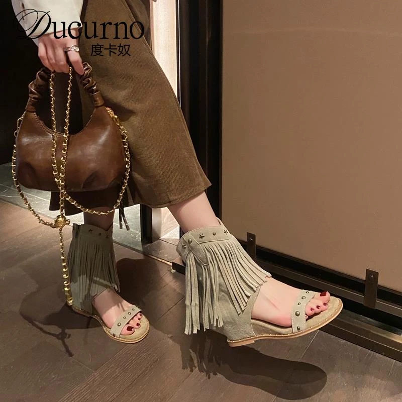 沙漠日记~波西米亚风铆钉流苏露趾凉靴女内增高磨砂凉鞋西部短靴