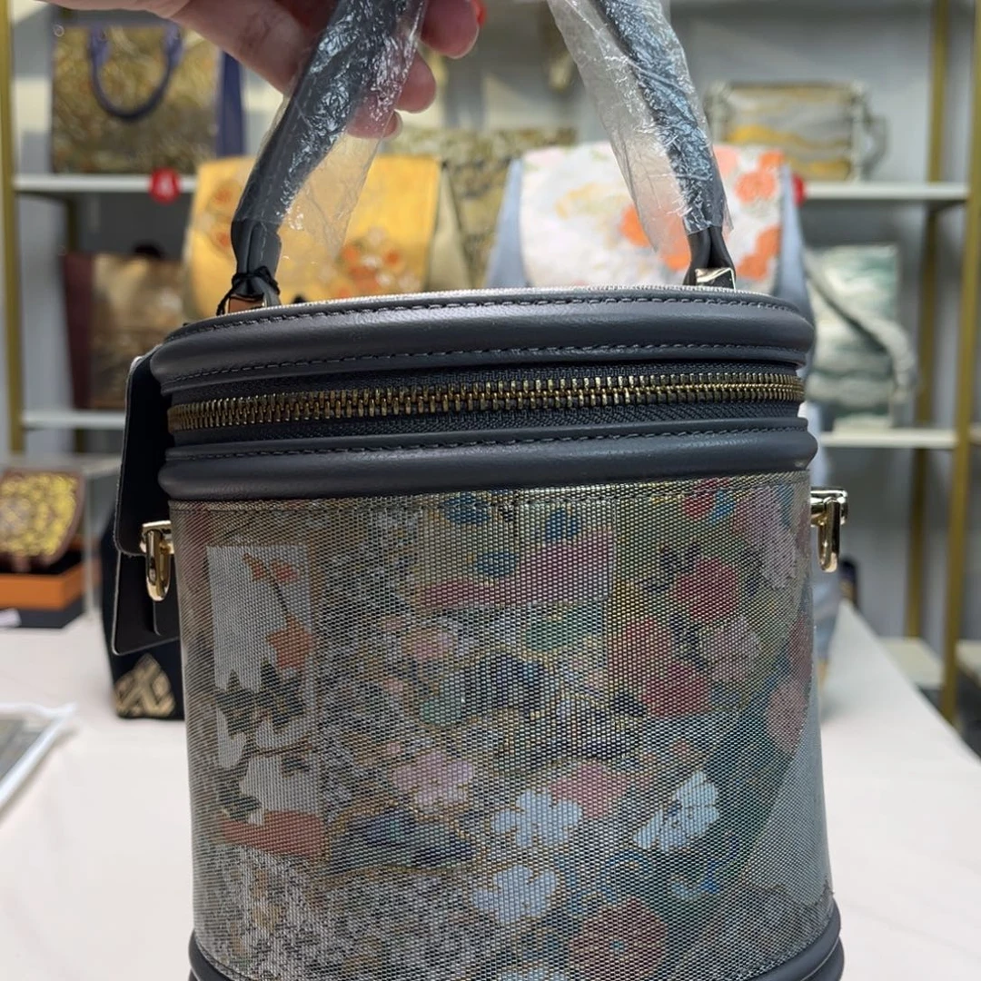 织绣高定浮力大漏