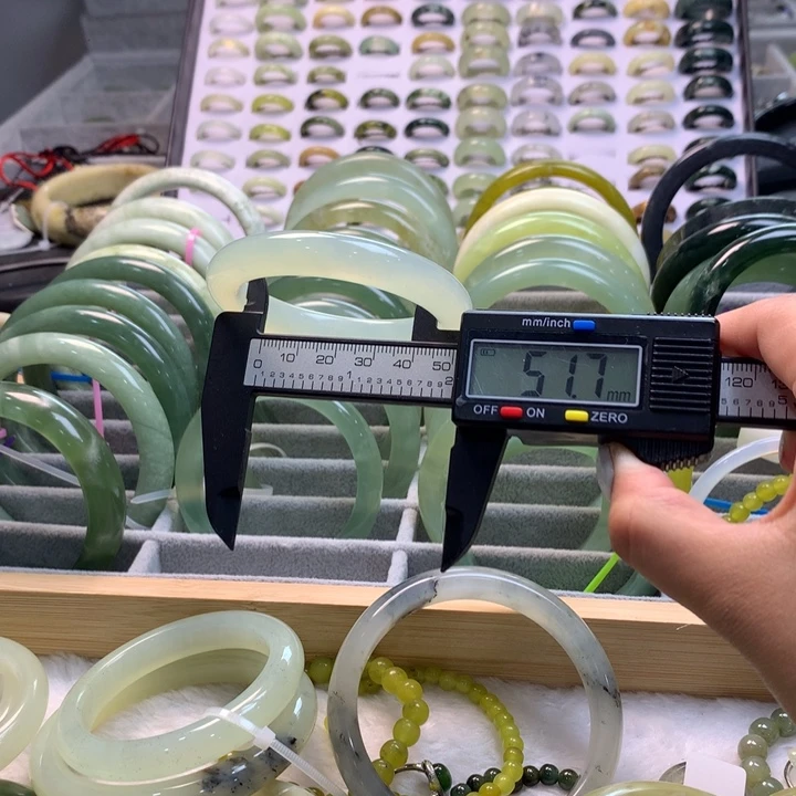 合金蛇纹石玉手链17