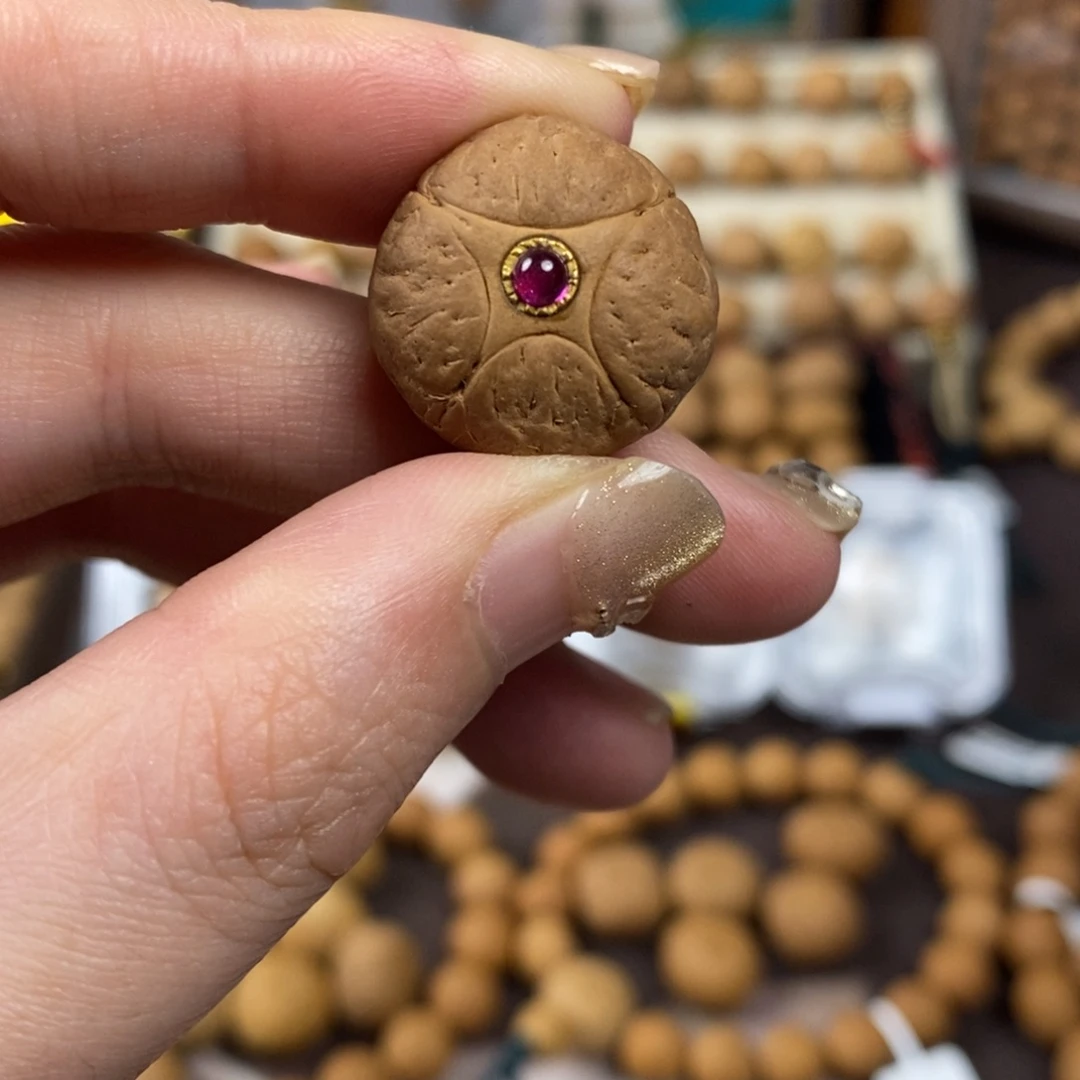 吊坠凤眼菩提麒麟20.4