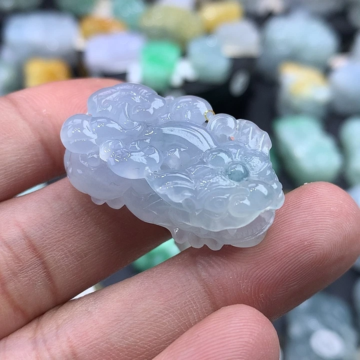 翡翠未镶嵌颈饰天然缅甸翡翠貔貅吊坠