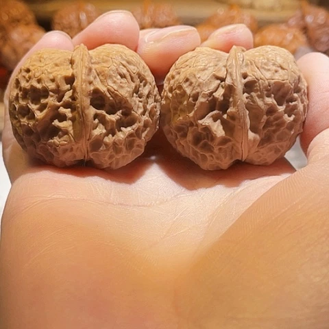 把件文玩核桃贵妃枕带彩40