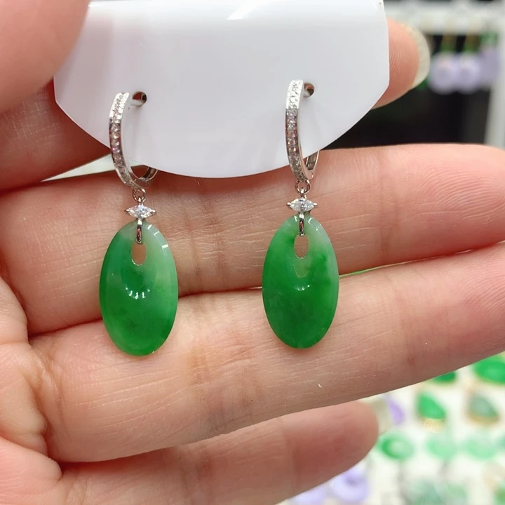 翡翠18K金镶嵌耳饰