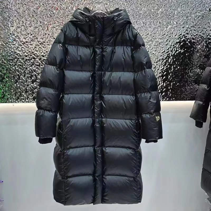 男女同款黑金系列冬季抗寒保暖长款羽绒时尚百搭连帽外套