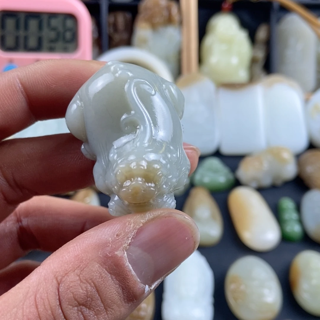 和田玉挂件未镶嵌宝***子