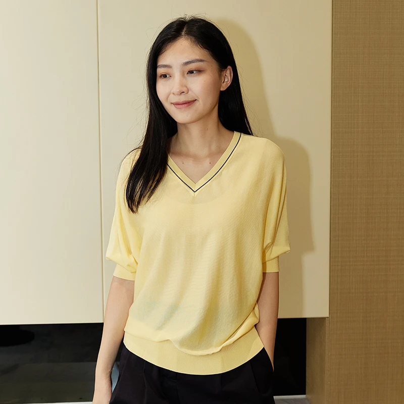 【抖音专享】【夏末清仓】V领中袖百搭休闲套头衫纯欲慵懒风女装6025