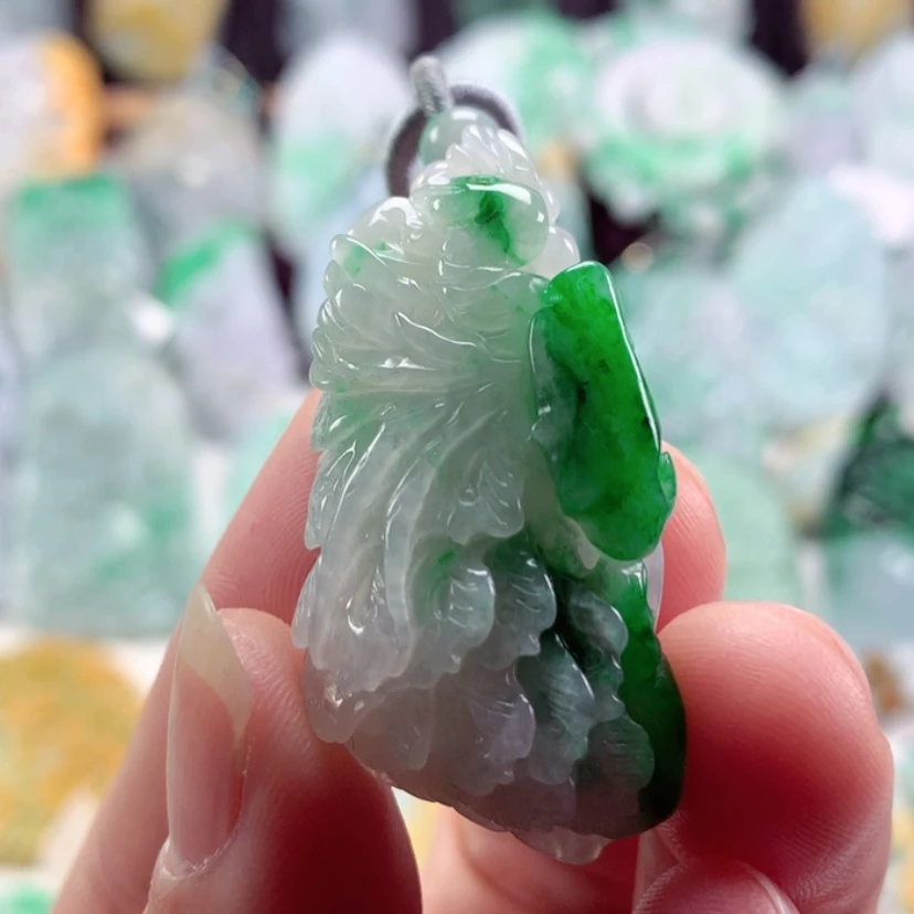 【闪购商品】翡翠吊坠(不含链)未镶嵌