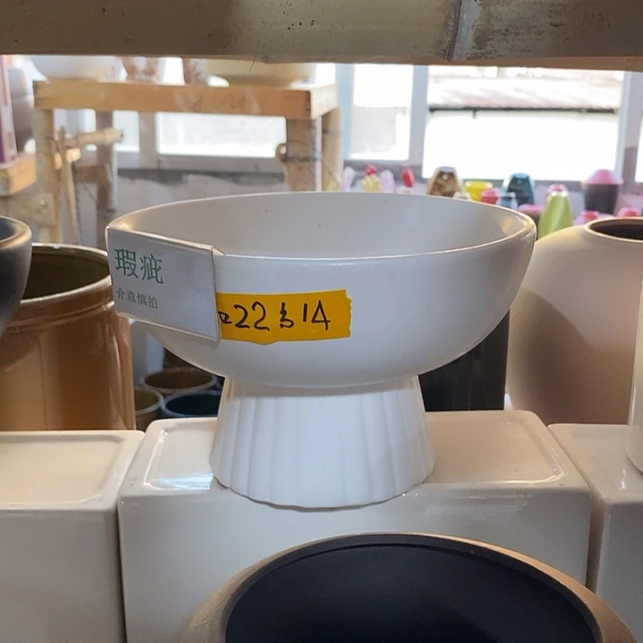 紫砂花盆多肉植物盆瑕疵有孔