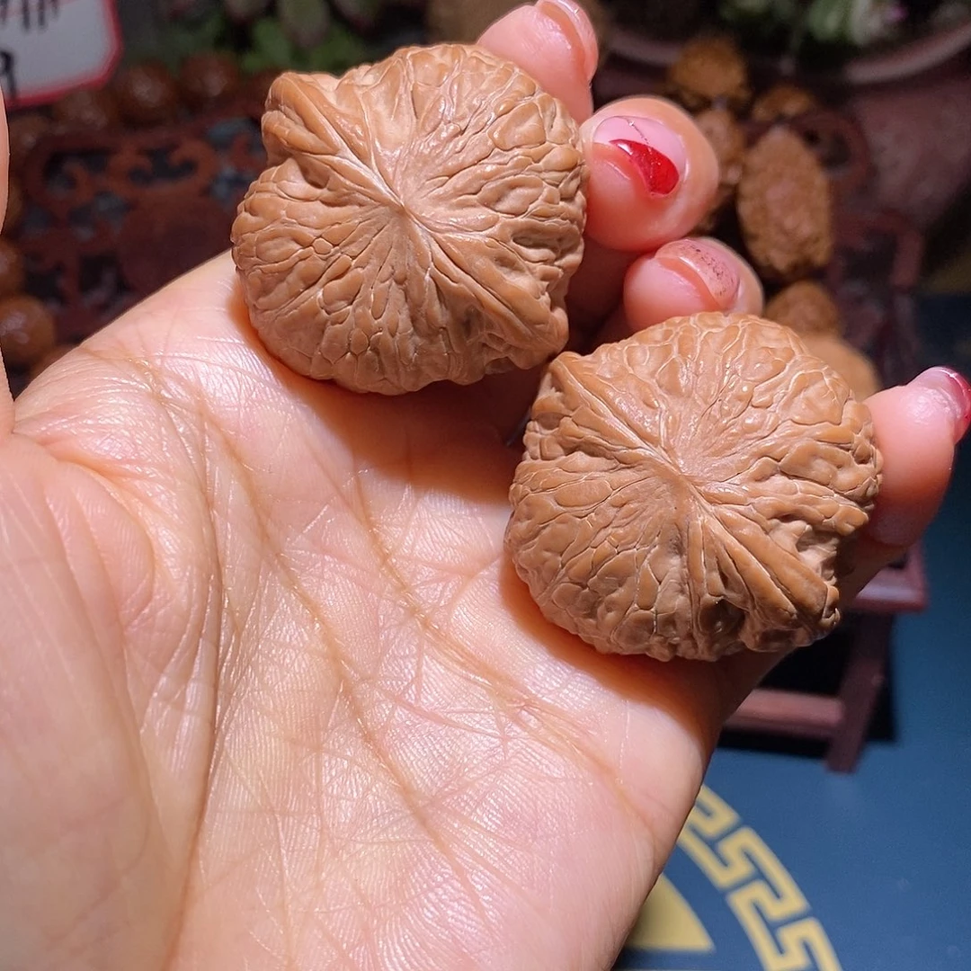 文玩核桃把件铁锤38.5