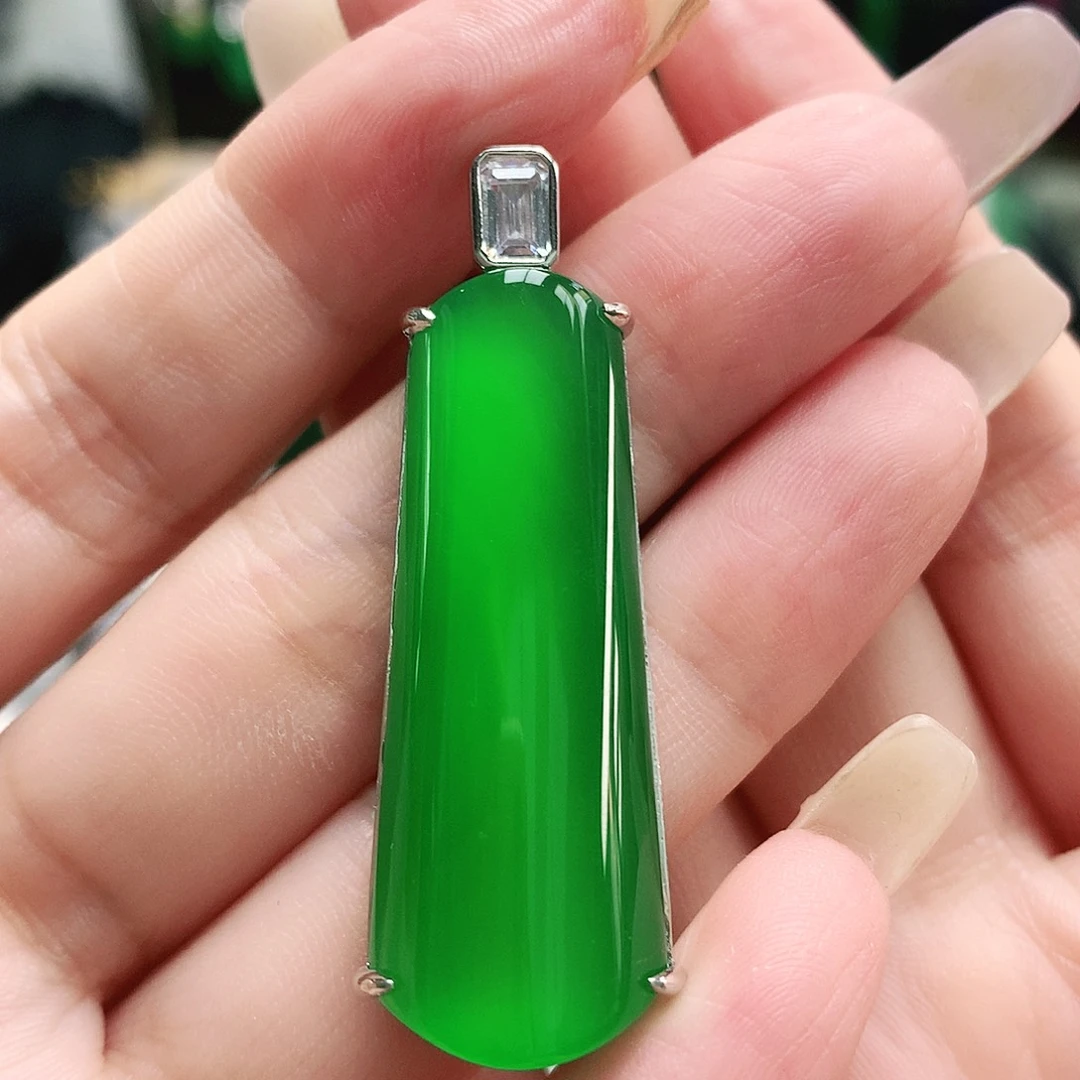 玛瑙/玉髓银S925镶嵌吊坠