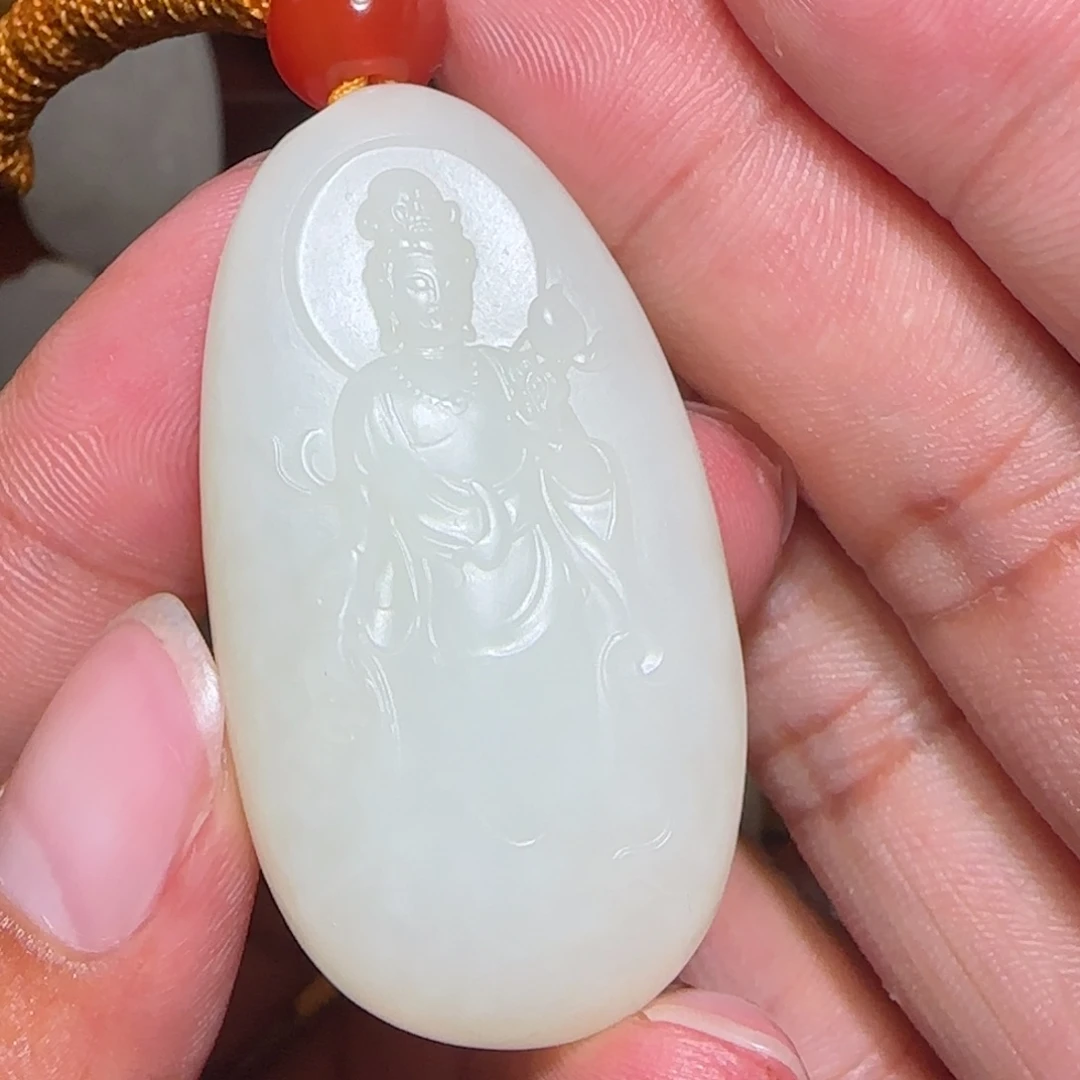 心***.颈饰未镶嵌和田玉