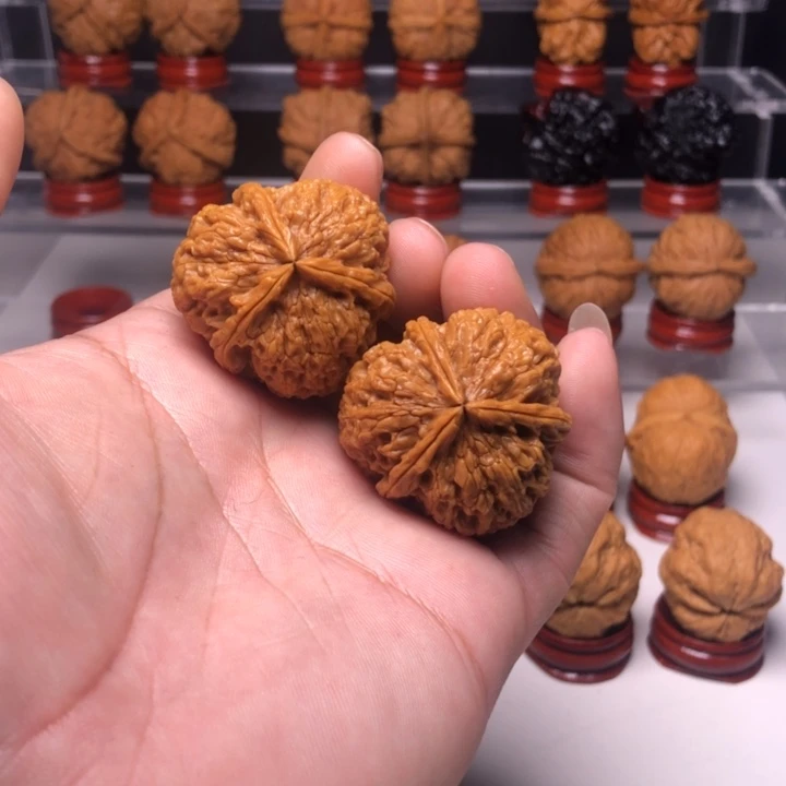 文玩核桃吊坠多***！2三楞