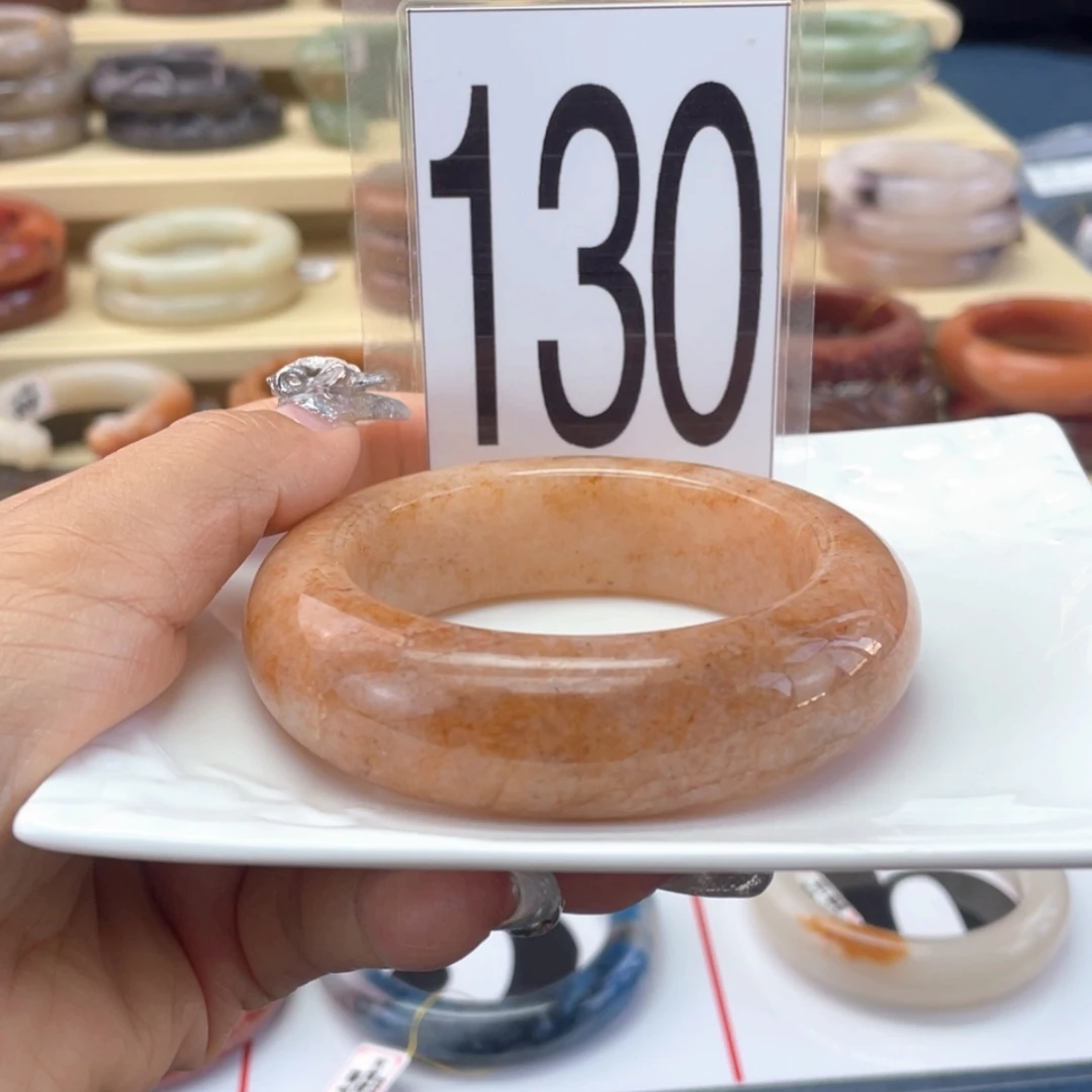 【闪购商品】石英岩玉手镯未镶嵌