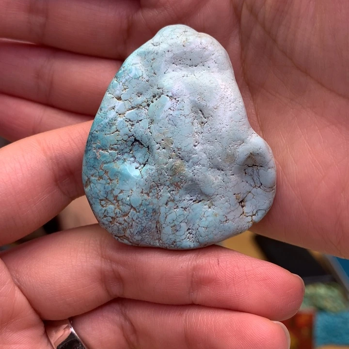 绿松石未镶嵌原矿