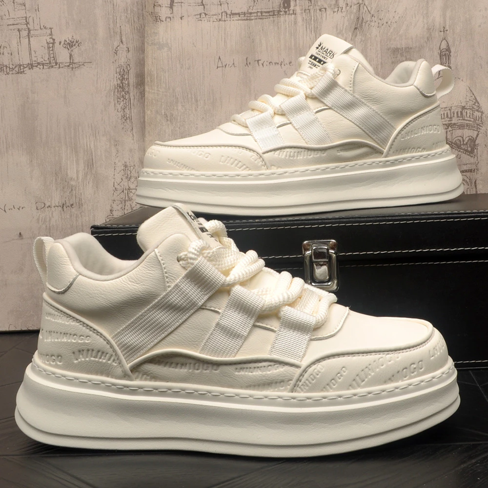 春季新款男款时尚百搭小白鞋轻奢高级感潮流休闲运动板鞋厚底透气