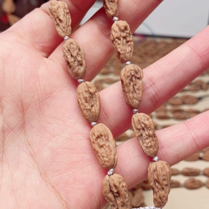 冬***雪吊坠文玩核桃异性