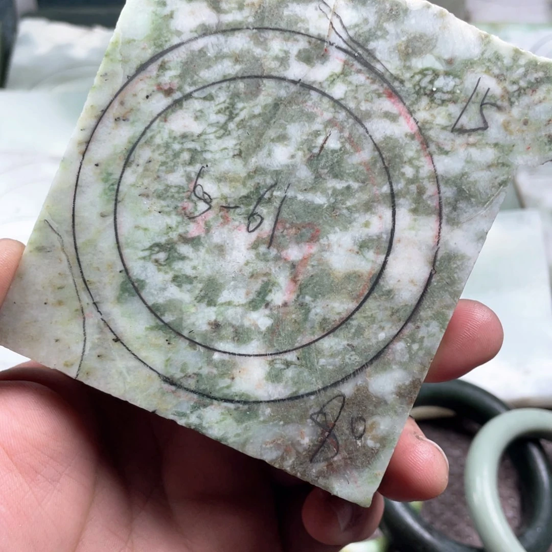 独山玉定制手镯未镶嵌