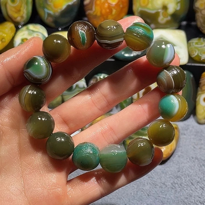 玛瑙/玉髓未镶嵌珠宝奇石