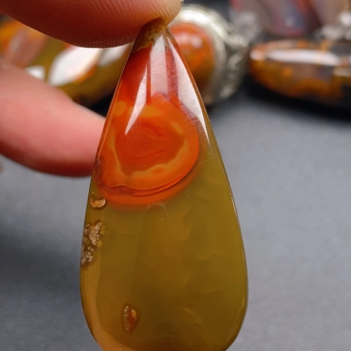 玛瑙/玉髓颈饰未镶嵌源