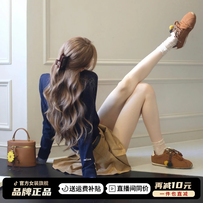 韩系高级感穿搭连衣裙子女2025新款早秋气质上衣辣妹百褶裙两件套