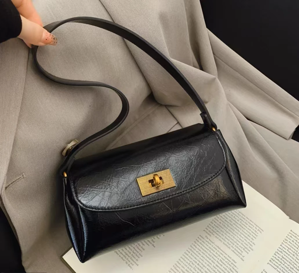 新款轻奢百搭高级感气质时尚斜挎女士包9028黑